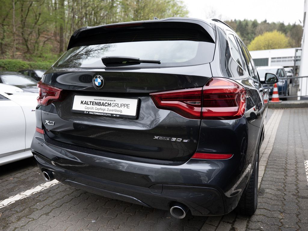 BMW X3 xDrive 30e M-Sportpaket - Samsaru's Car Outlet