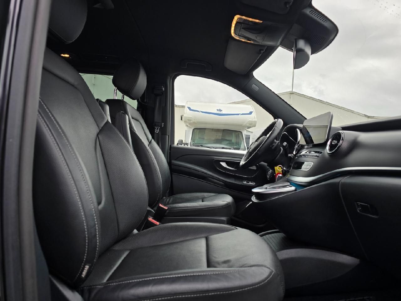 Mercedes-Benz V 300 300 d AVANTGARDE EDITION - Samsaru's Car Outlet