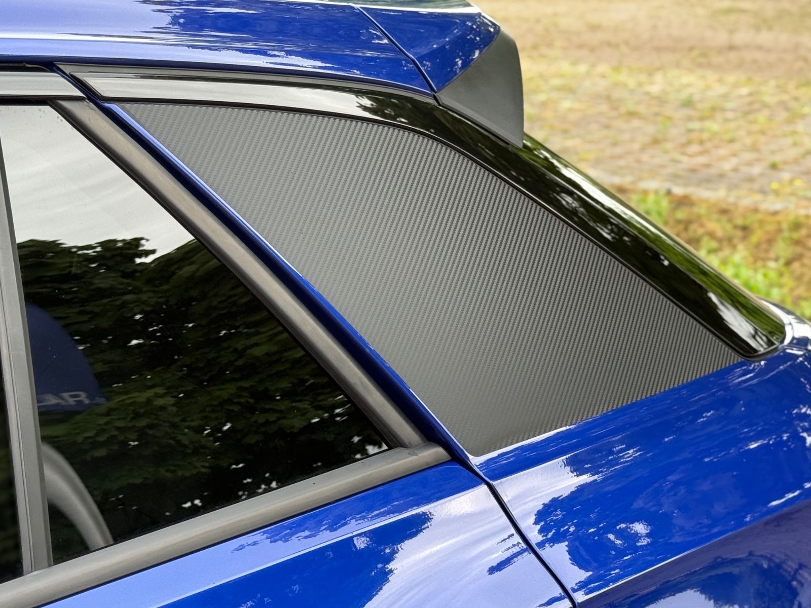 Volkswagen T-Roc TDI R-Line - Samsaru's Car Outlet