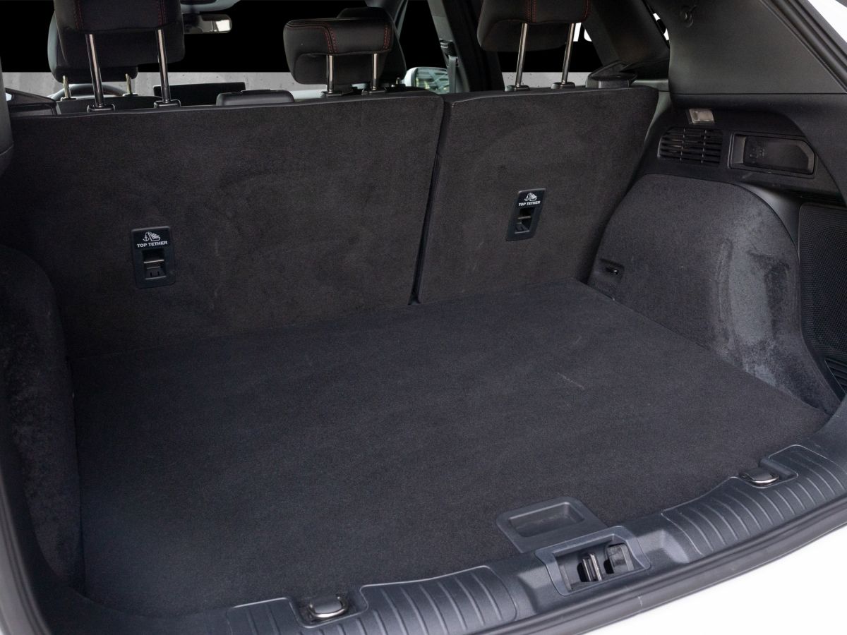 Ford Kuga ST-Line X 1.5 - Samsaru's Car Outlet