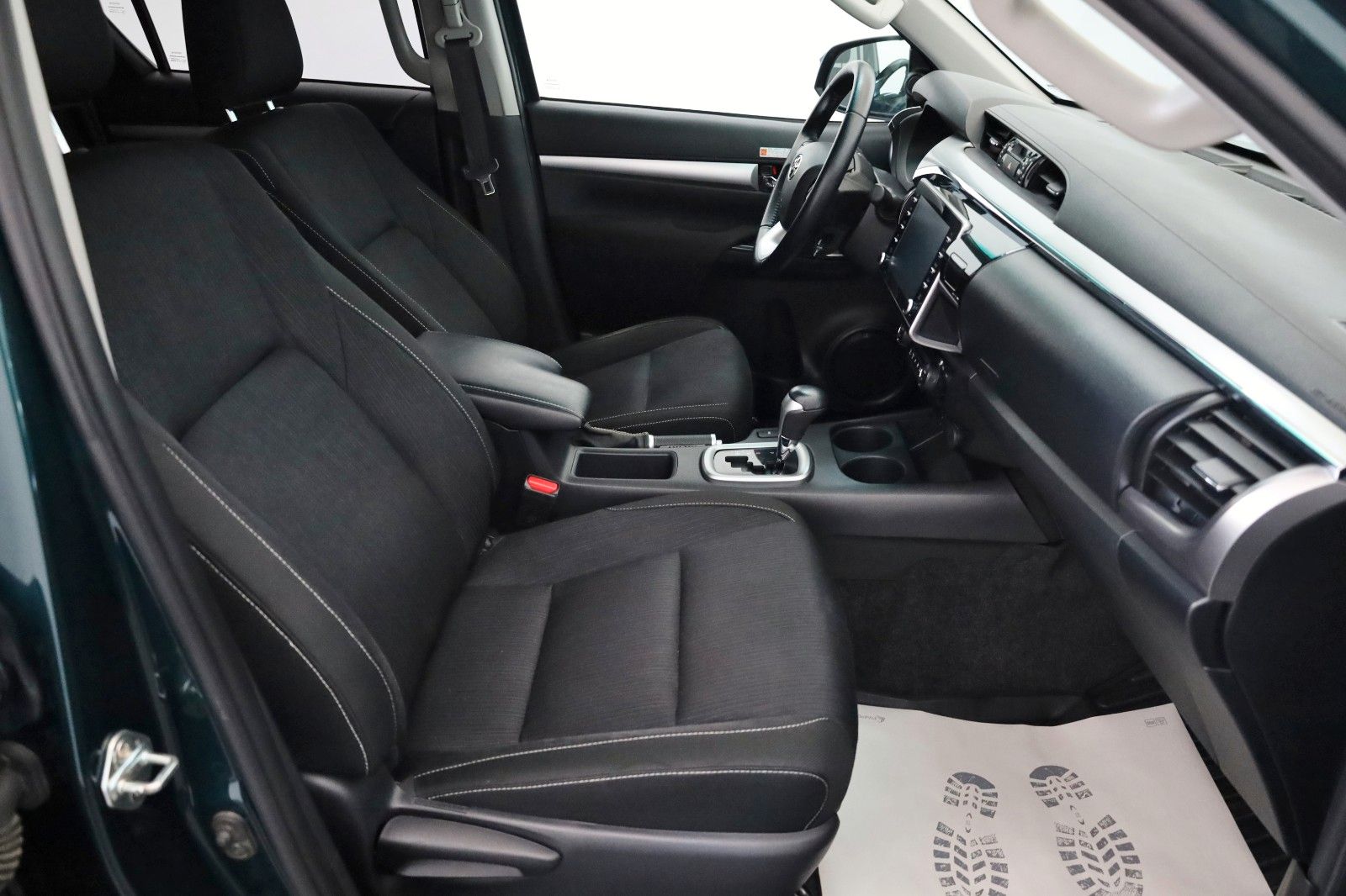 Toyota Hilux 2.8 Executive, Navi, Hardtop,ACC,LED, AHK