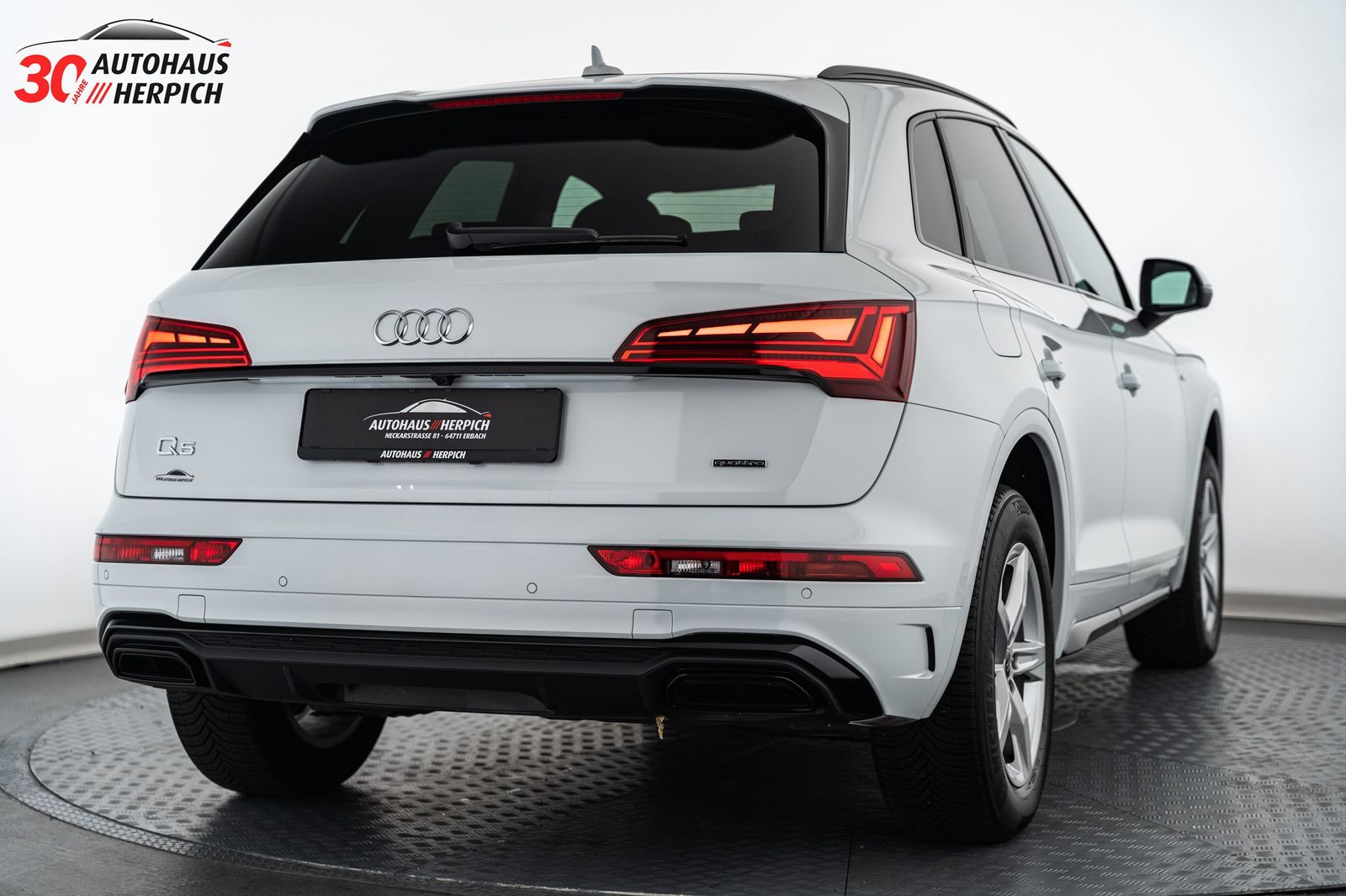Audi Q5 40 TDI quattro S-Line RFK SHZ DAB NAVI AHK LE