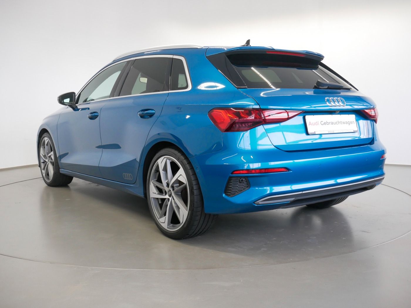 Audi A3 Sportback 35 TFSI edition one S line S tro. M