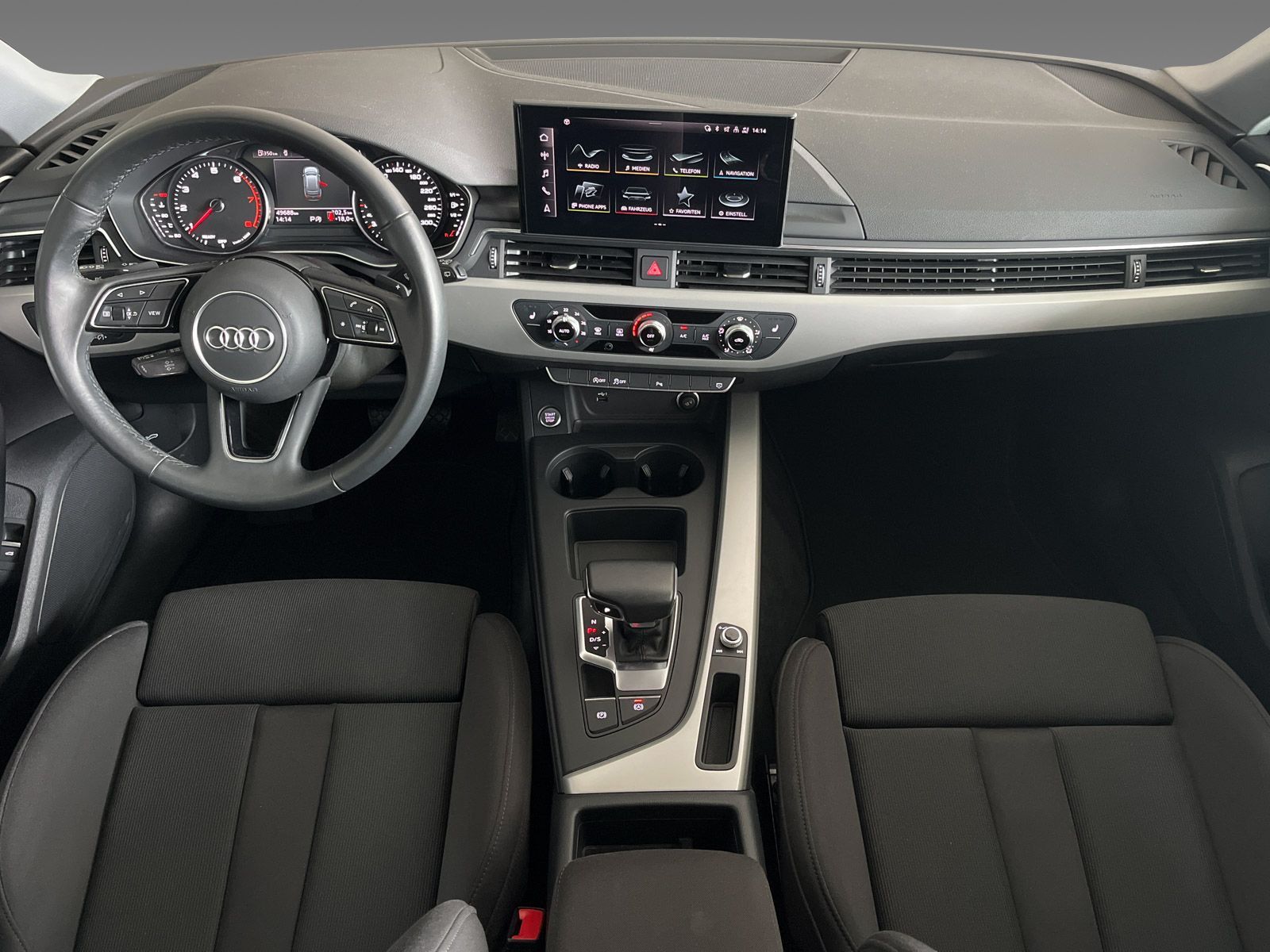 Audi A4 Avant 35 TFSI S tronic - Samsaru's Car Outlet