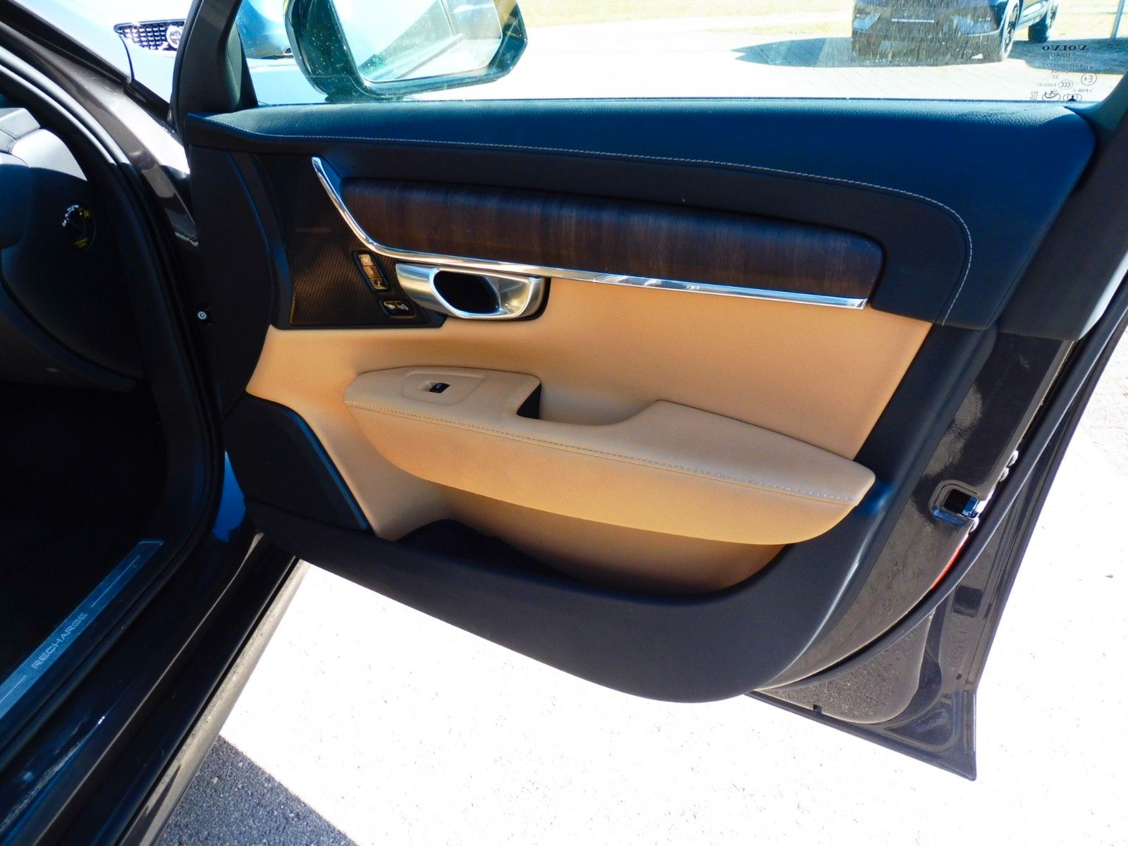 Volvo S90 Lim. Ultimate Dark Recharge Plug-In Hybrid A