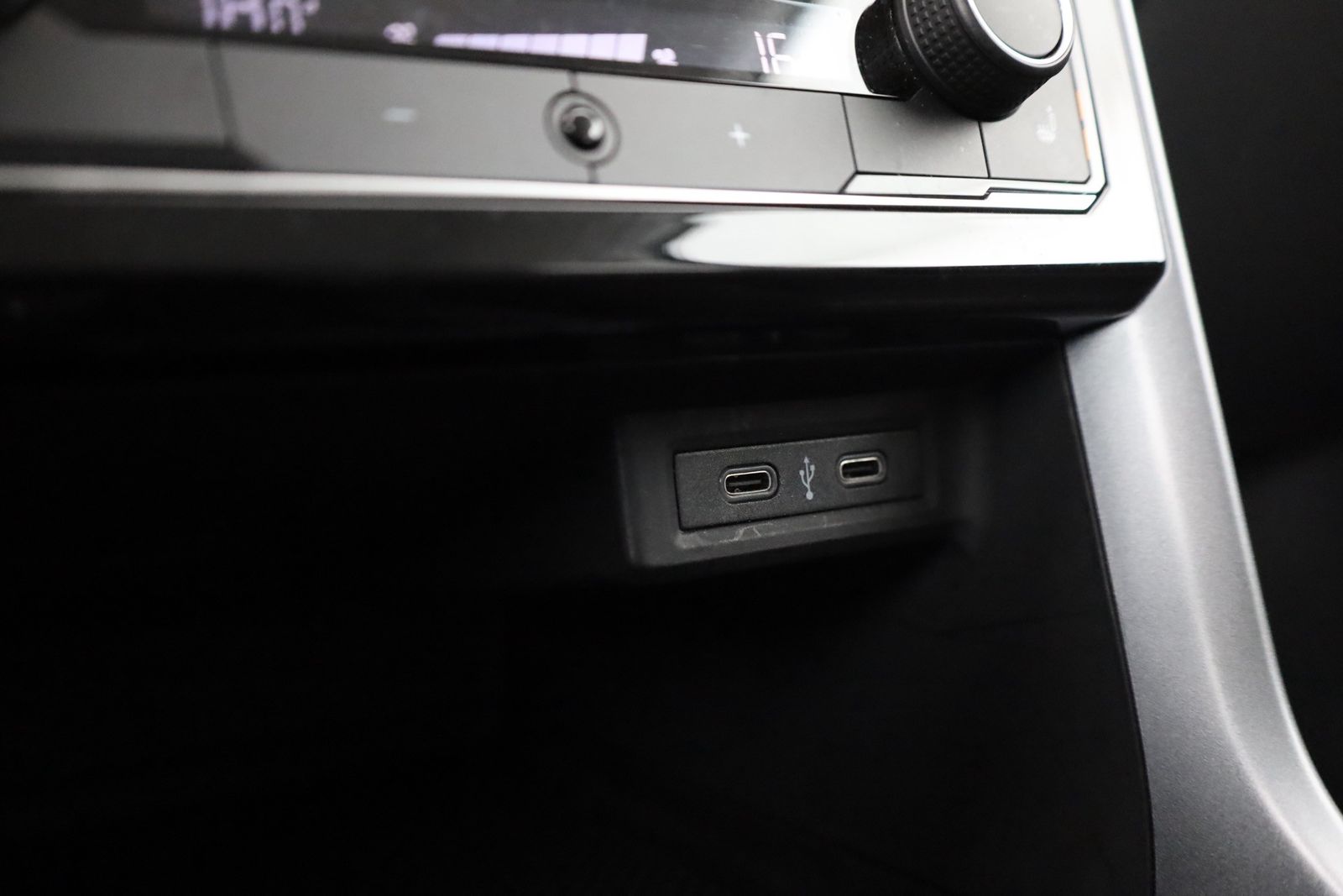 Volkswagen T-Cross 1.0 TSI Active - Samsaru's Car Outlet