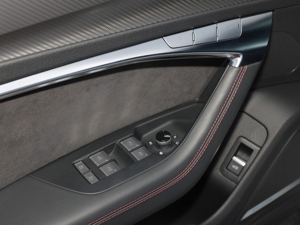 Audi RS 6 Avant RS Design-Paket