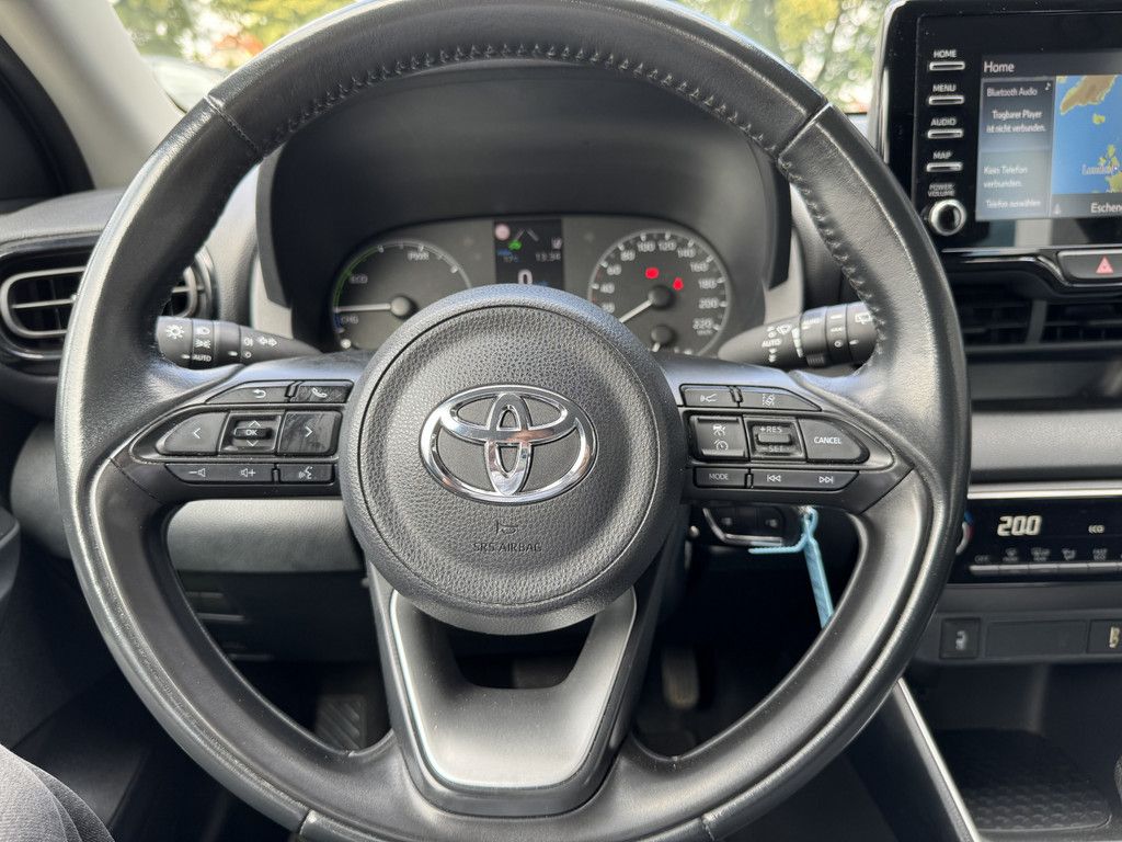 Toyota Yaris 1.5 Hybrid Business Edition - Samsaru's Car Outlet