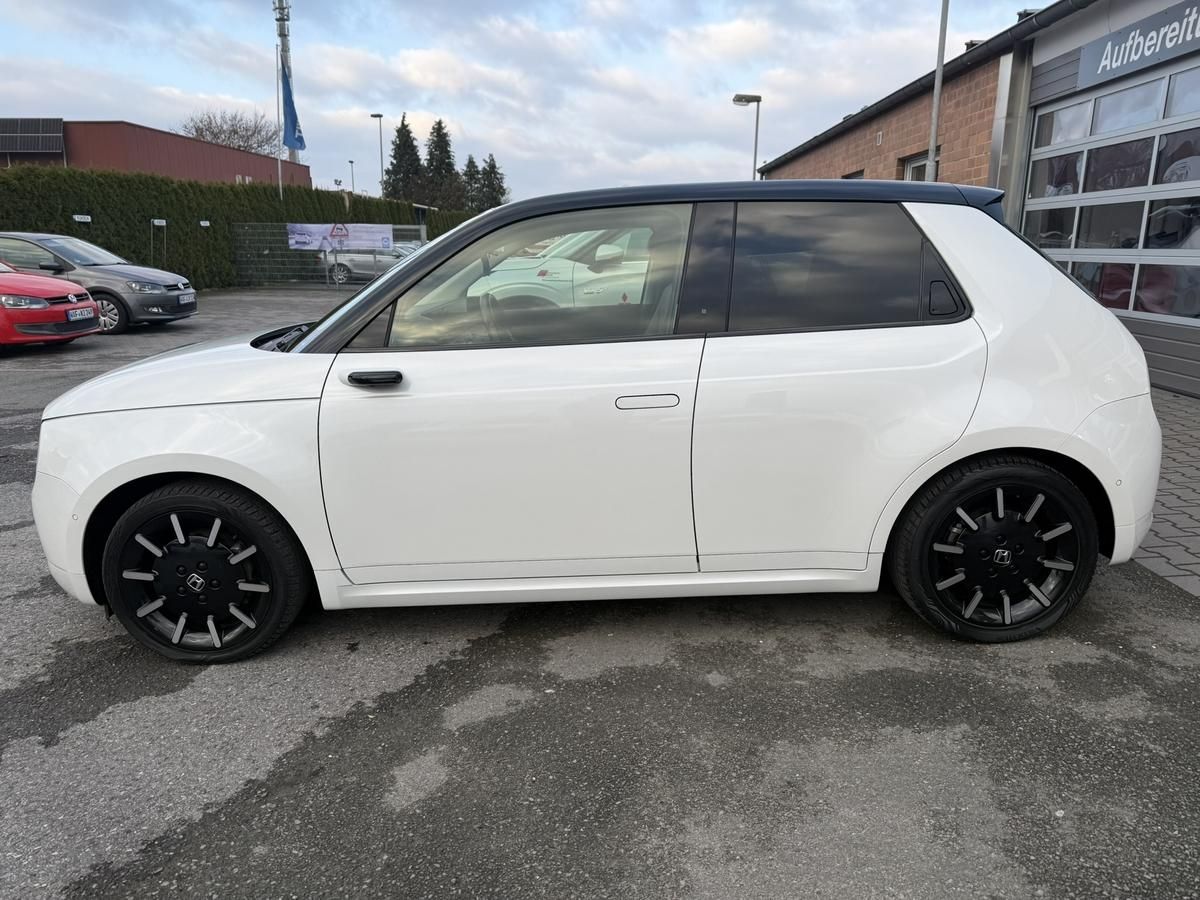 Honda e Advance 17" * Style Paket * Allwetter *