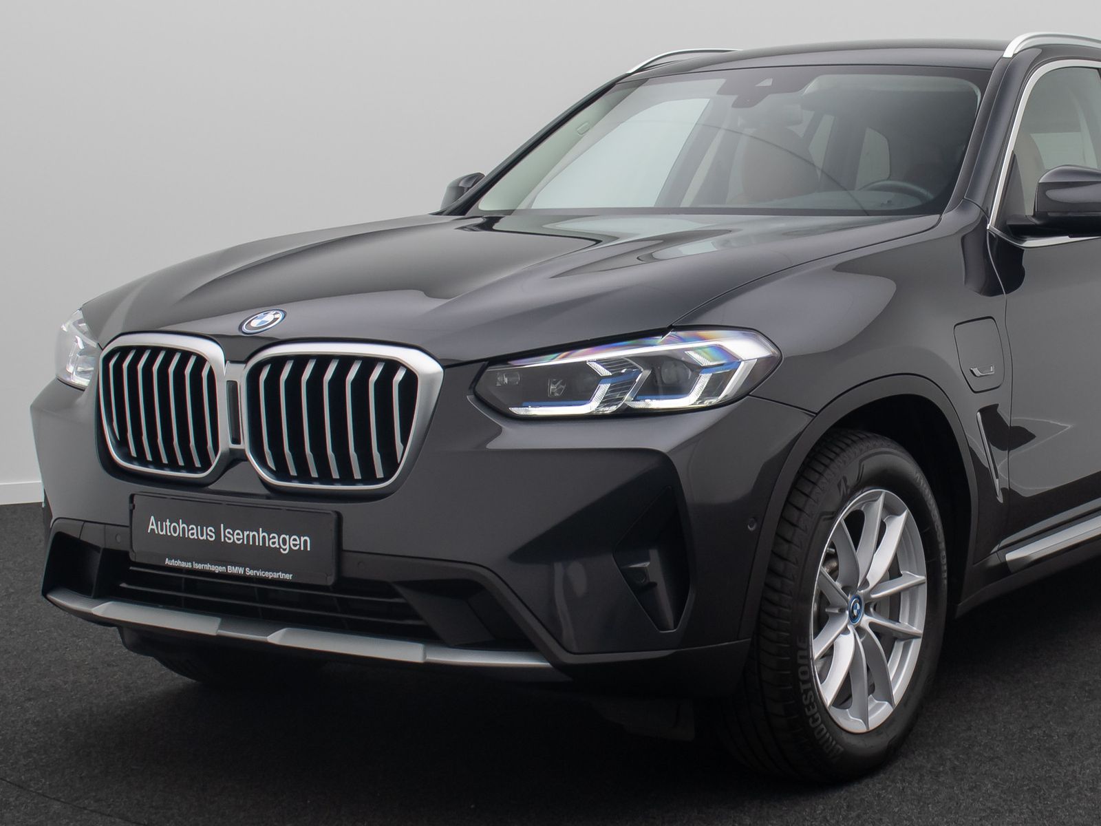 BMW X3 xD30e Alarm HUD DAB Laser Kamera Sport Leder