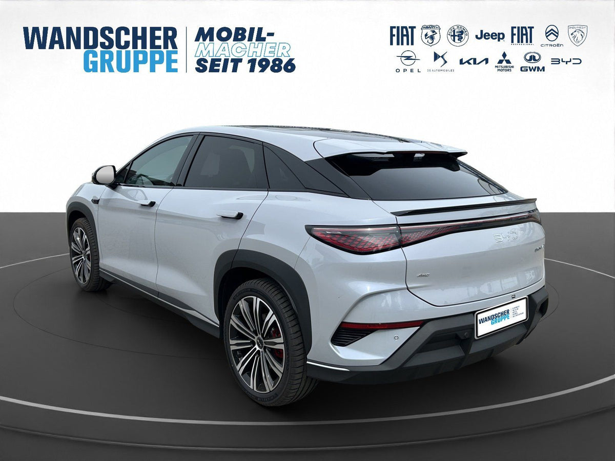BYD Sealion 7