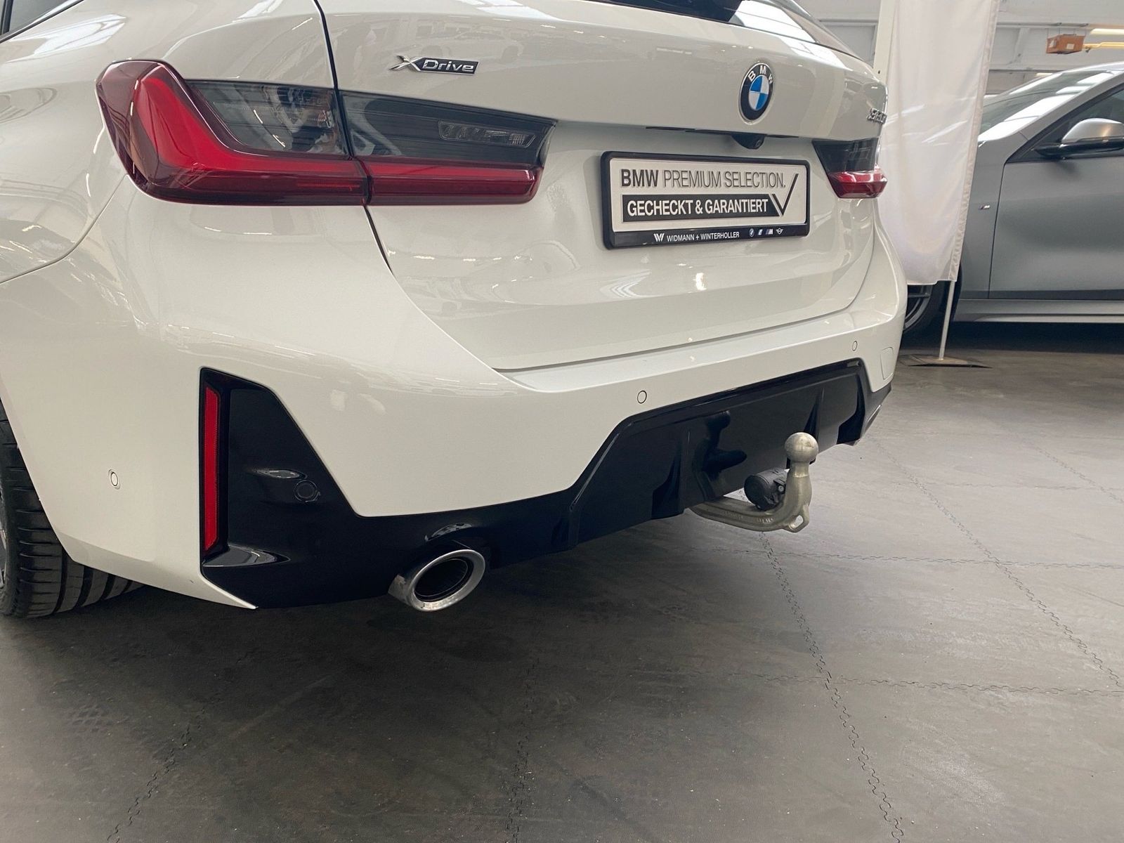 BMW 320d xDrive Touring M Sport HUD DA Pro AHK PA+