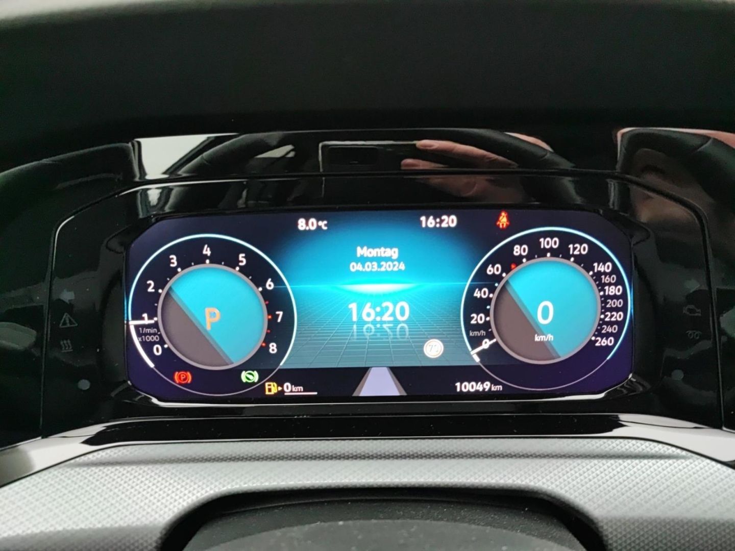 Volkswagen Golf 8 VIII Active eTSI - Samsaru's Car Outlet