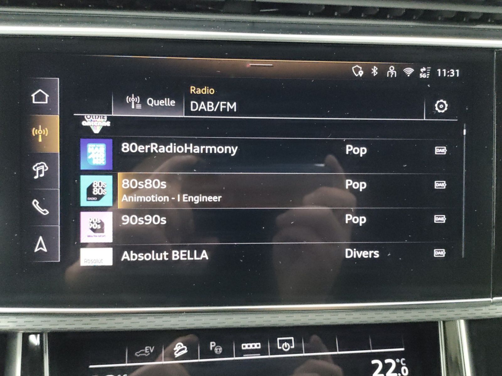 Audi Q8 TFSIe Q S LINE KAMERA NAVI AHK LM22