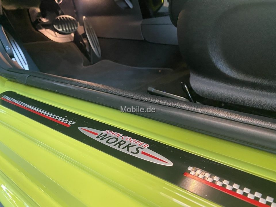 MINI JCW Cabrio JCW Trim Yours - Samsaru's Car Outlet