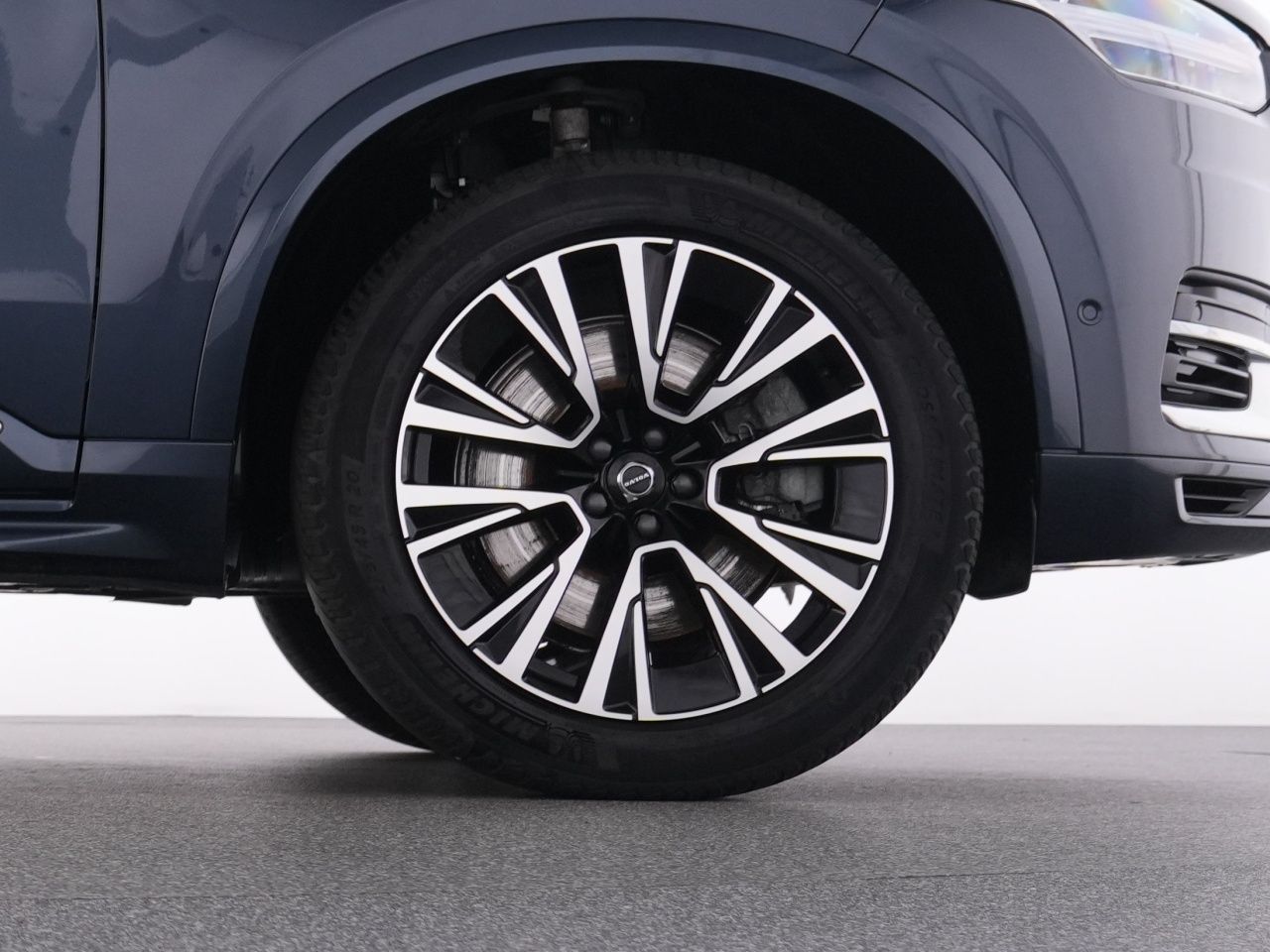 Volvo XC90 T8 Recharge Plus Bright+360°KAM+LEDER+ACC+M
