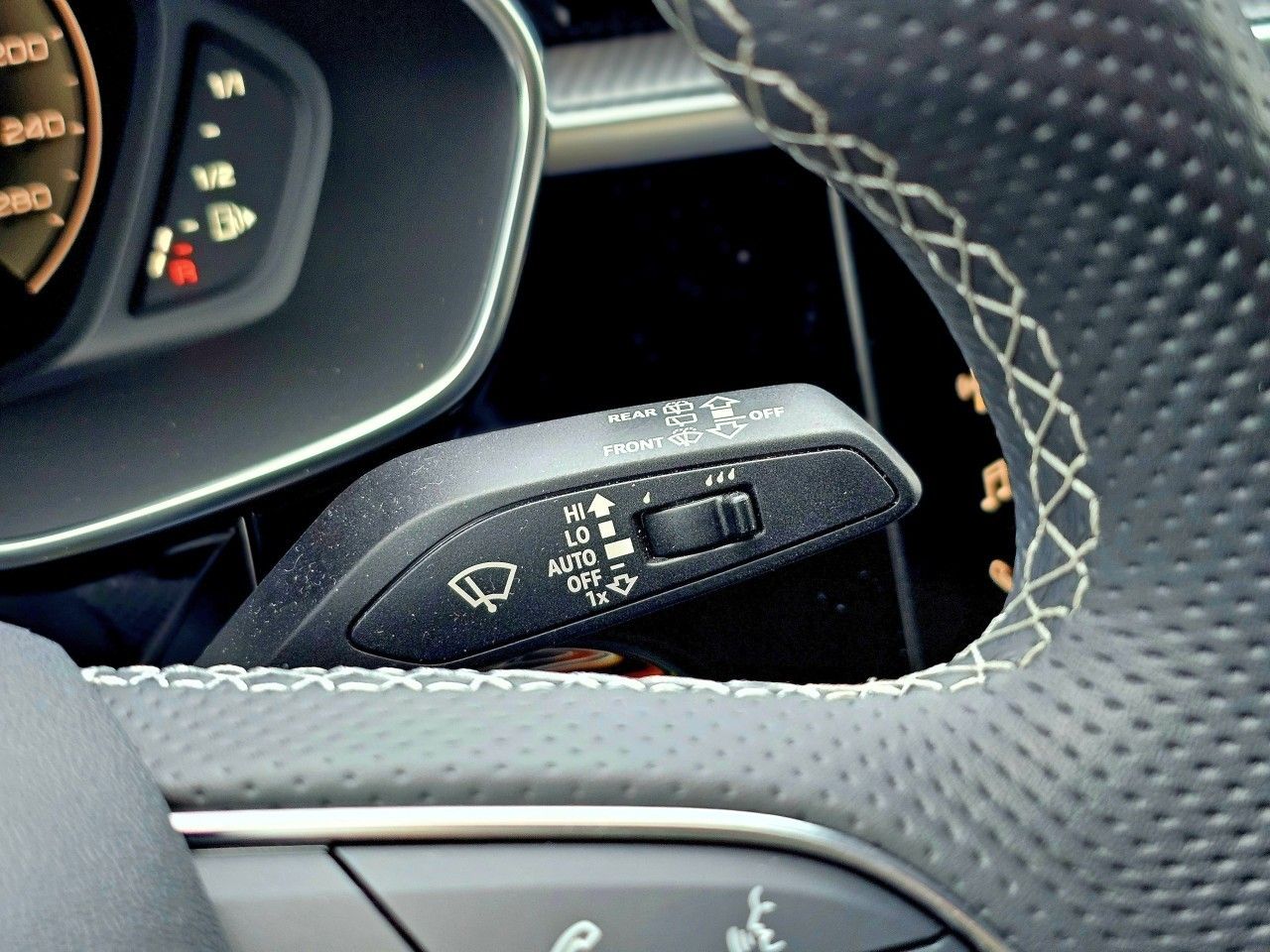 Audi Q3 40 TDI quattro Sportback - Samsaru's Car Outlet