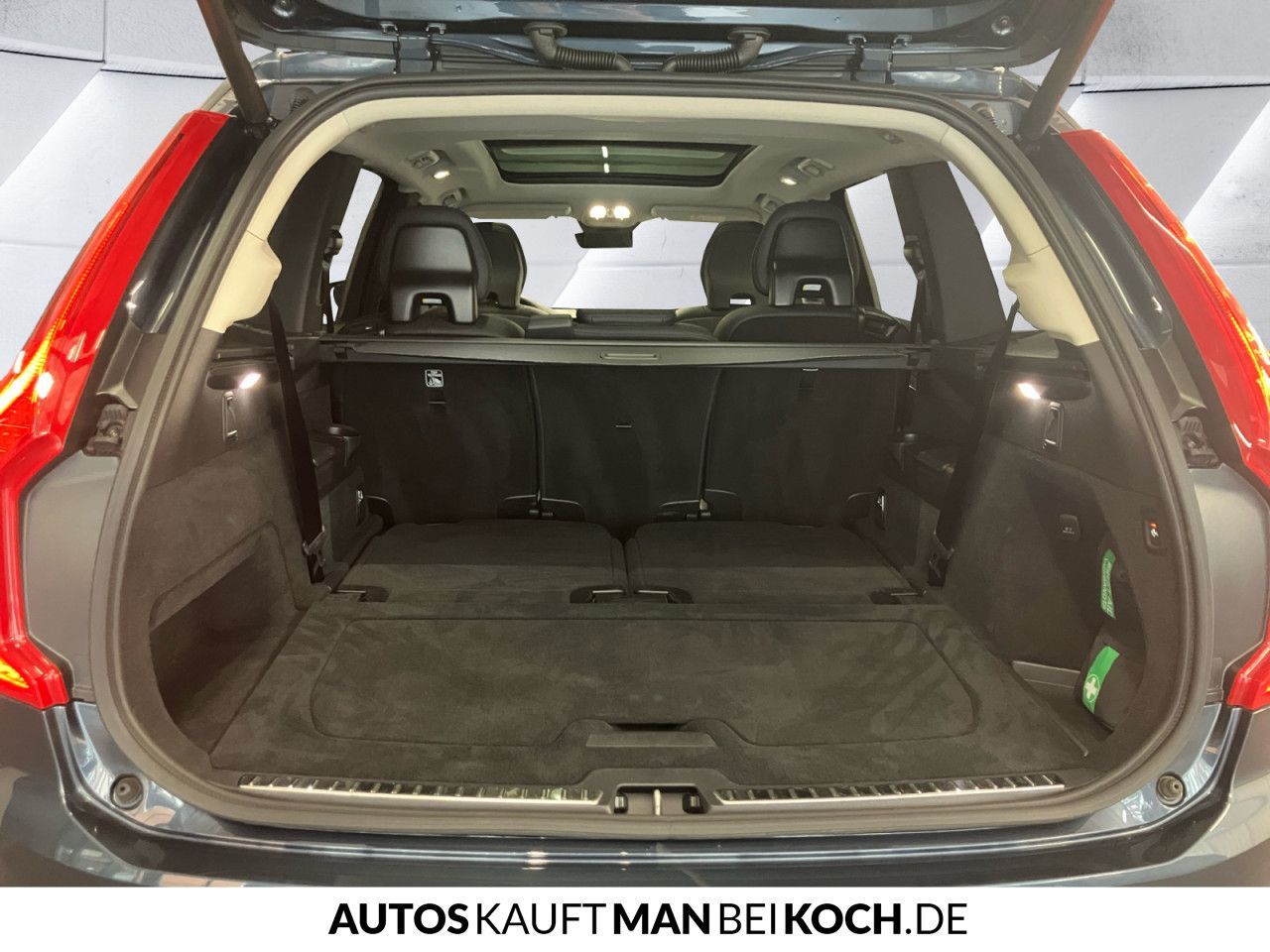 Volvo XC90 B5 AWD Plus Bright ACC AHK PANO STHz 360 HK