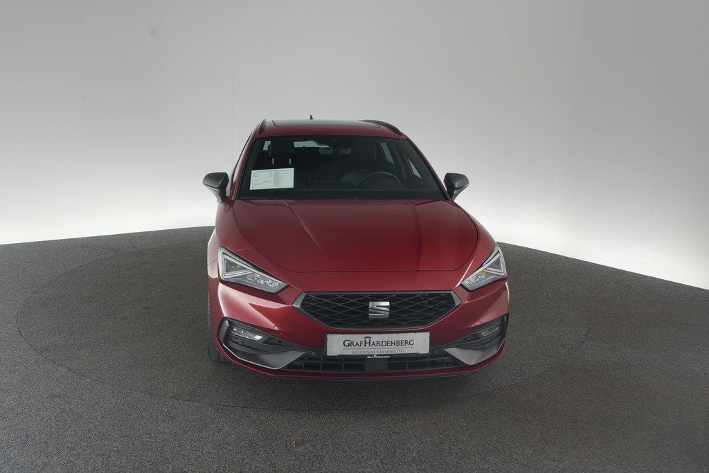 Seat Leon ST 2.0 TDI 4Drive DSG FR-Line ACC AHK Pano