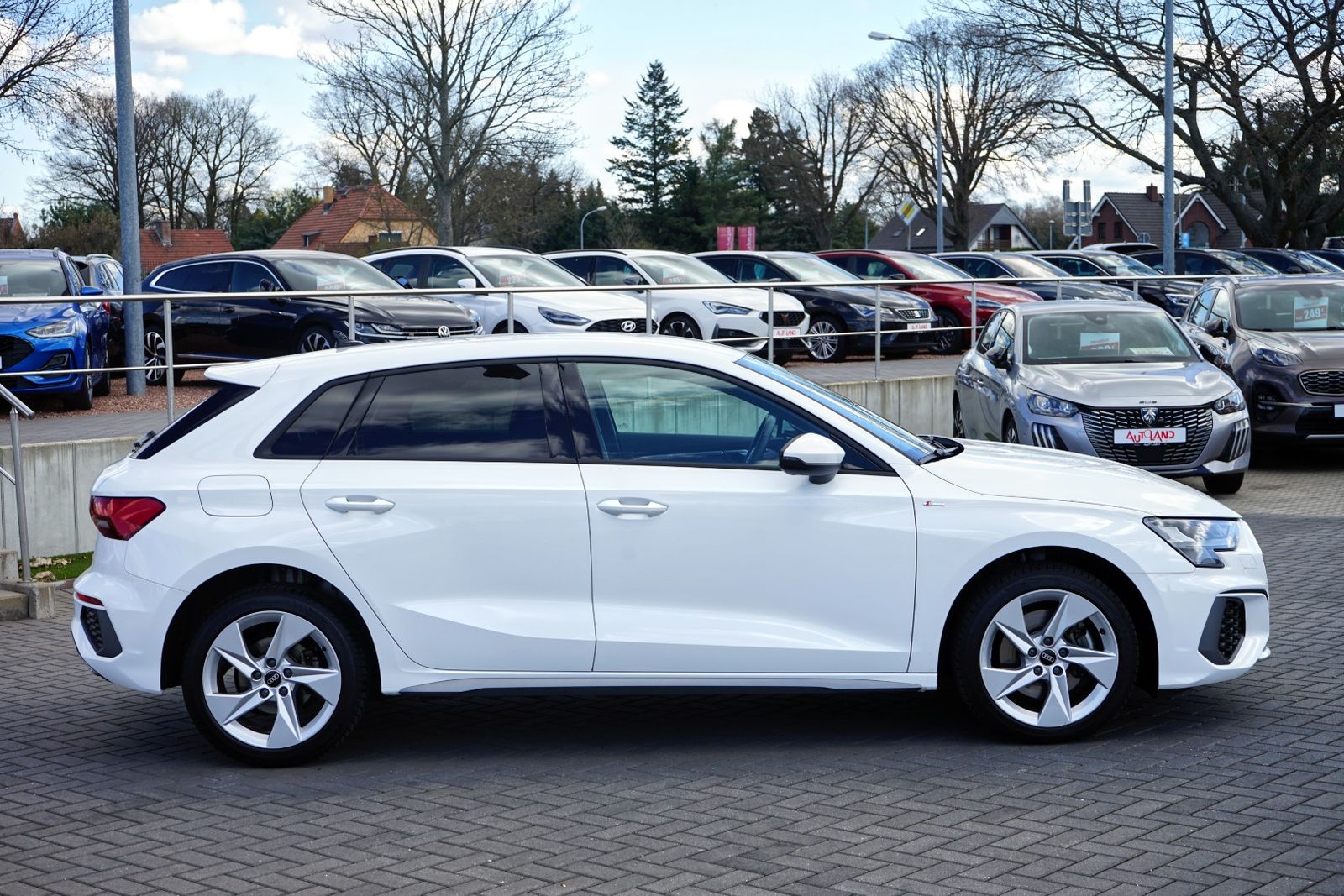 Audi A3 SB 40 TFSIe S-Tronic S-Line - Samsaru's Car Outlet