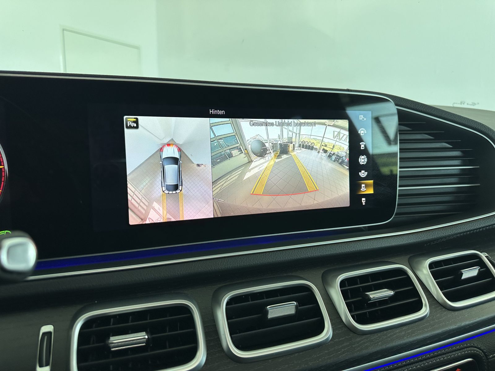 Mercedes-Benz GLE 400 d 4M |AMG |PANO |360 |AHK |LUFT |HUD |22