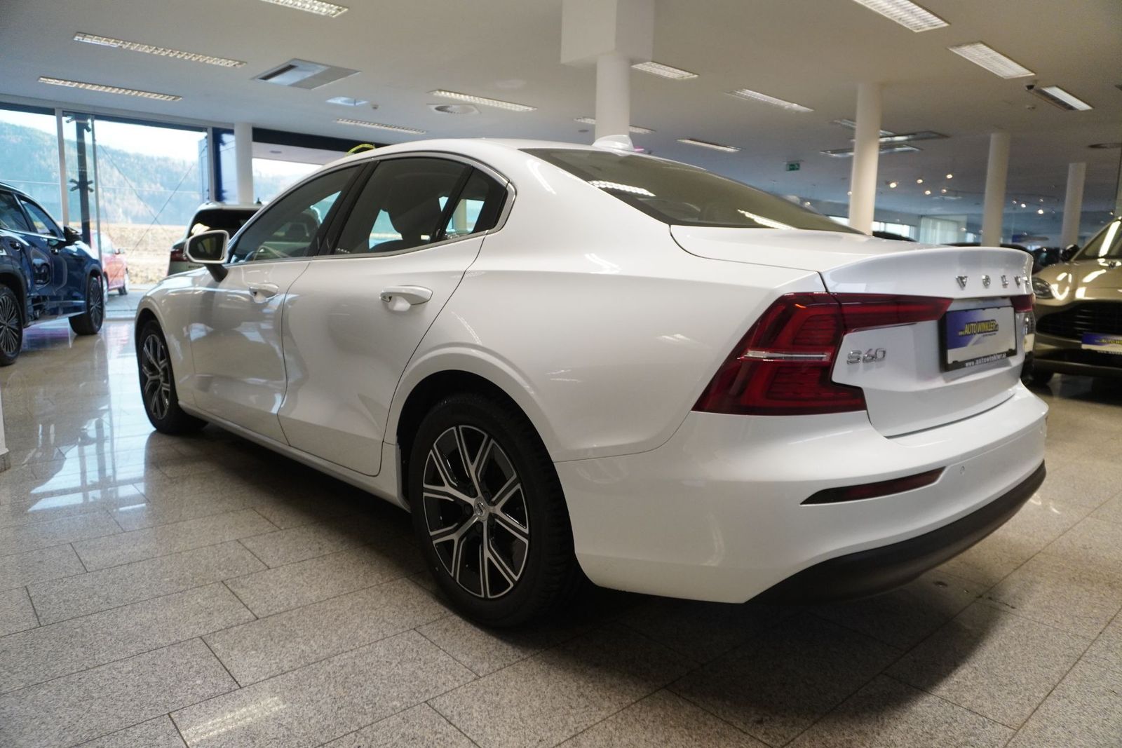 Volvo S60 B4 7DCT CORE Kamera/LED
