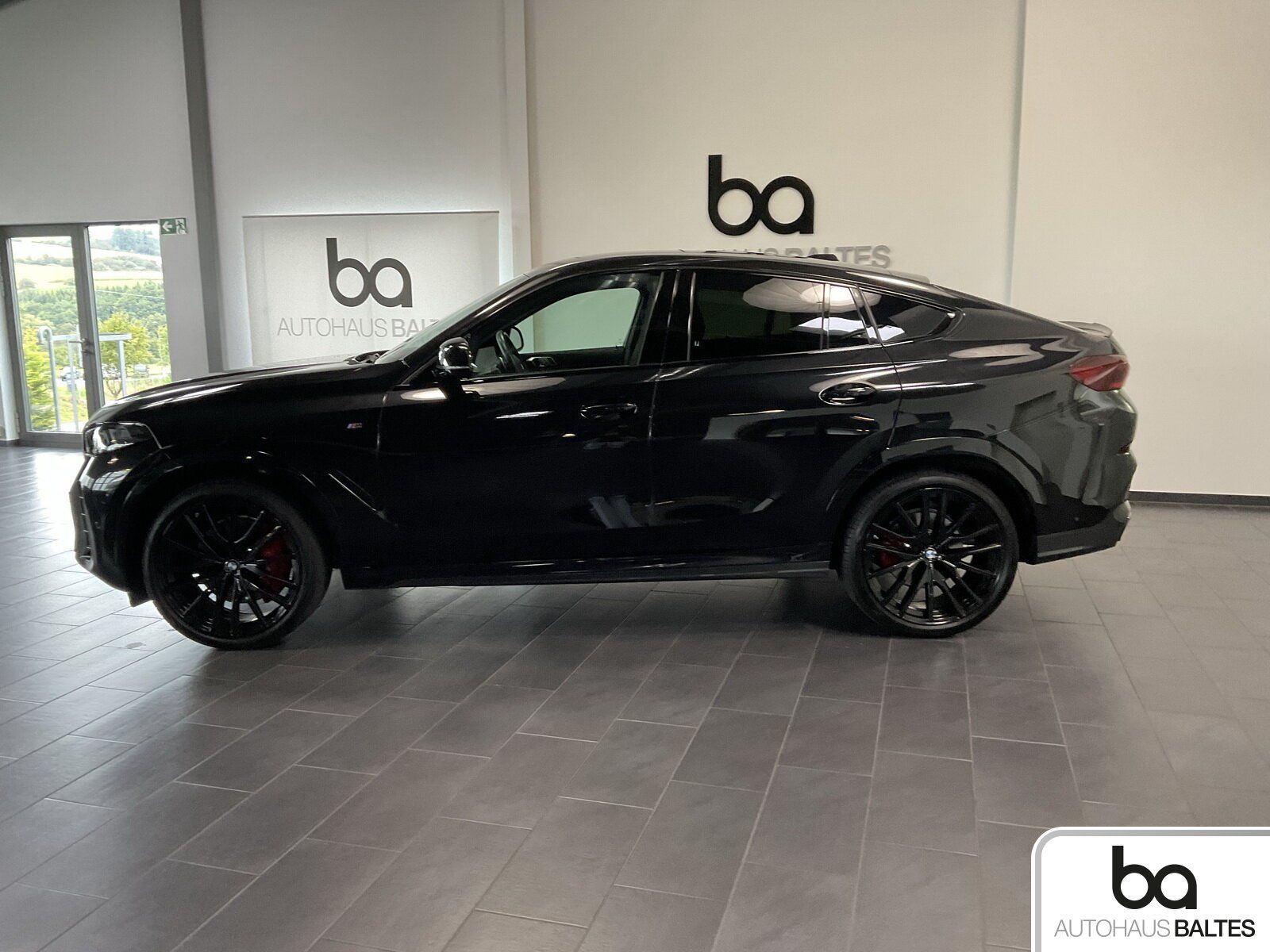BMW X6 xDrive 30d M Sport 22"/Pano/HK/DrivPro/Luft/A
