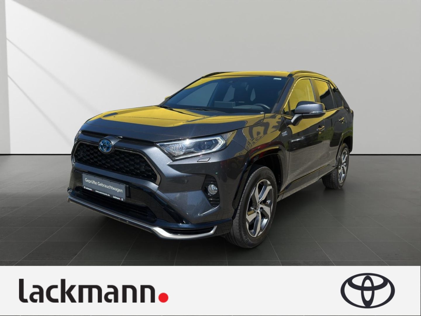 Toyota RAV 4 2.5 Plug-in Hybrid 4x4 - Samsaru's Car Outlet