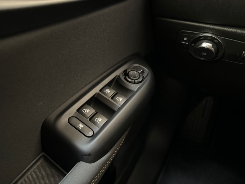 Alfa Romeo Tonale Plug-In NAVI SHZG LHZG 360°KAM EL.HECKKL