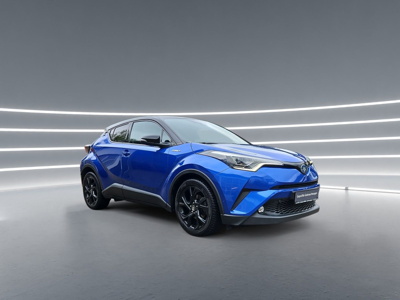 Toyota C-HR Hybrid - Samsaru's Car Outlet