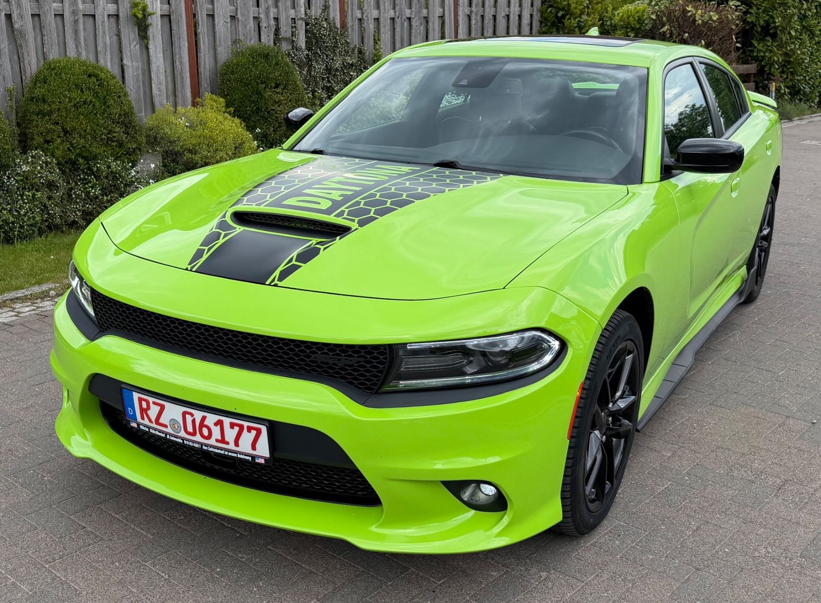 Dodge Charger GT AWD Daytona Line Voll Ausstat WIE NEU