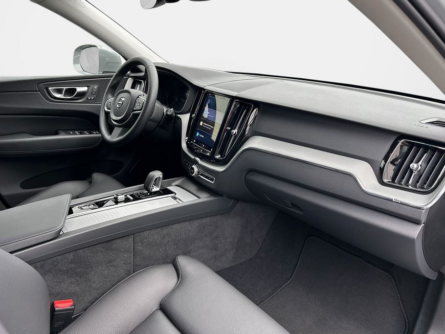 Volvo XC60 B5 B AWD Core