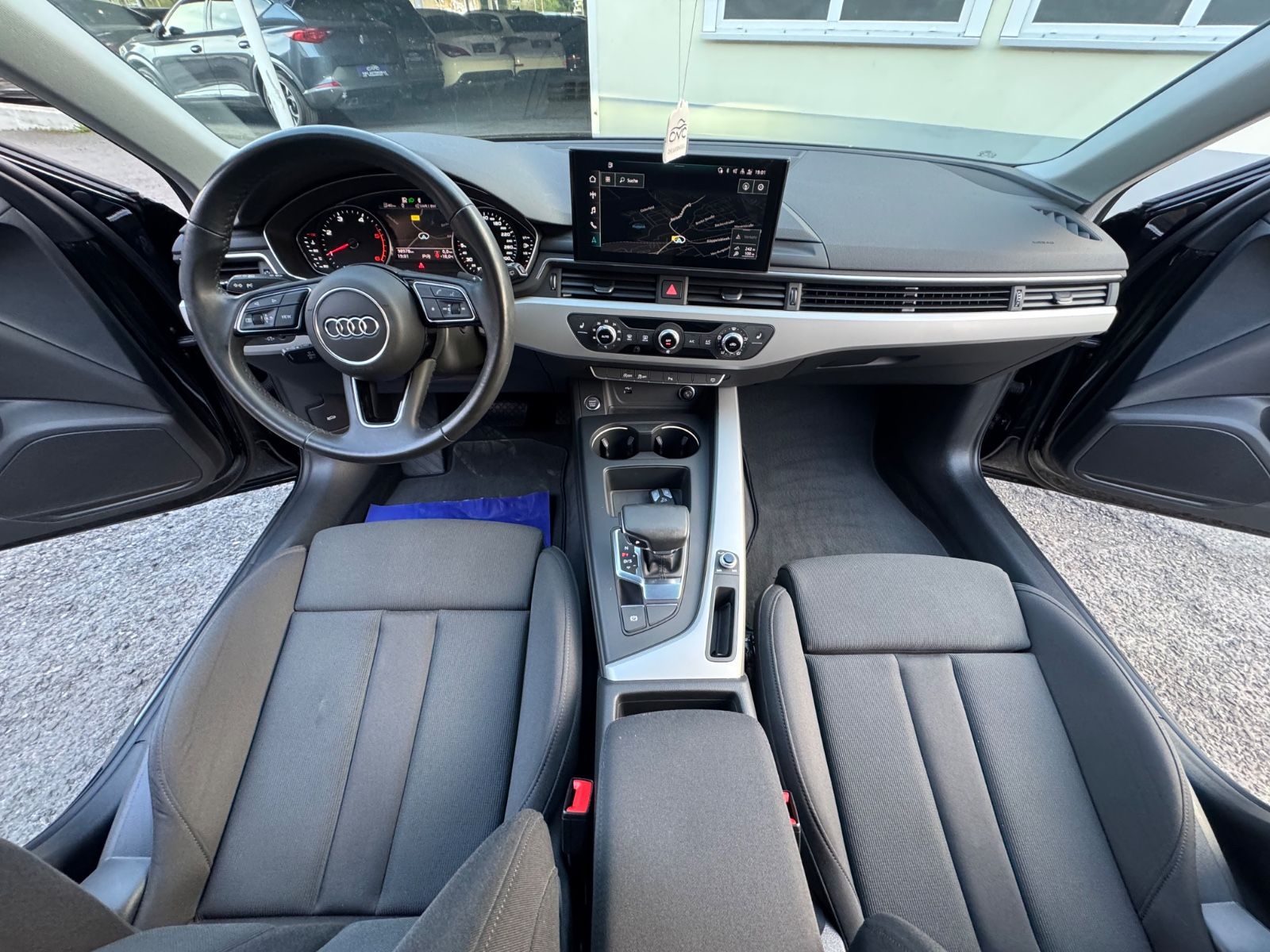 Audi A4 Avant 35 TDI - Samsaru's Car Outlet