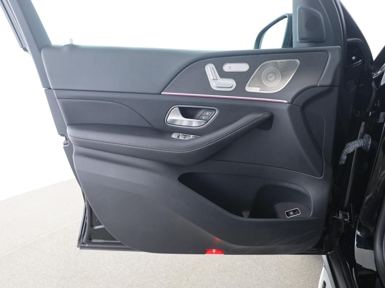 Mercedes-Benz GLE 350 de 4M AMG Night Burmester MBUX Pano LED