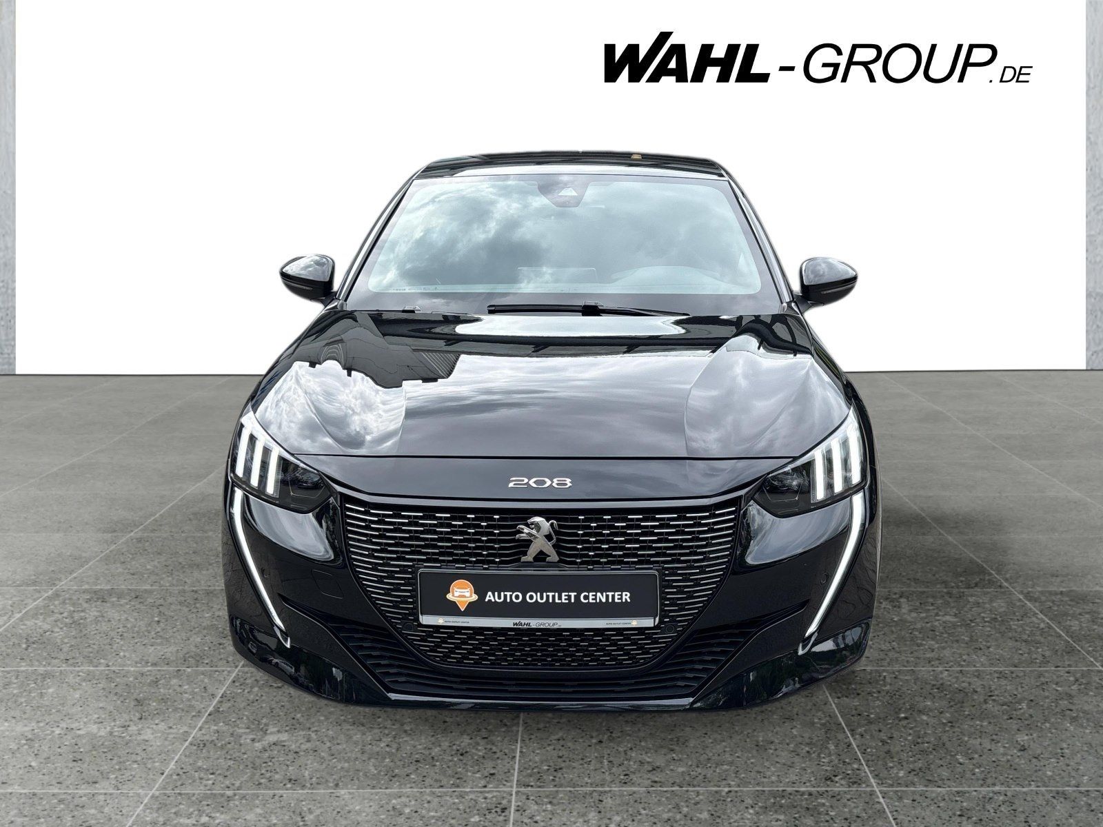 Peugeot 208 1.2 PURE TECH 100 GT - Samsaru's Car Outlet