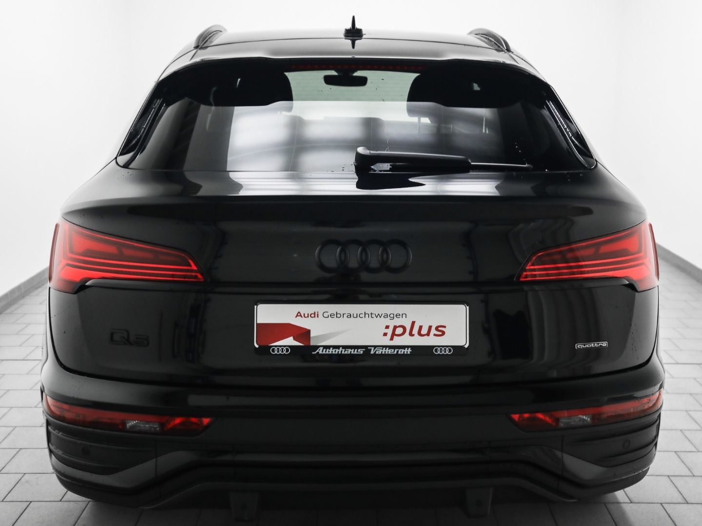 Audi Q5 Sportback 55 TFSI e S line AHK HuD Luftfeder