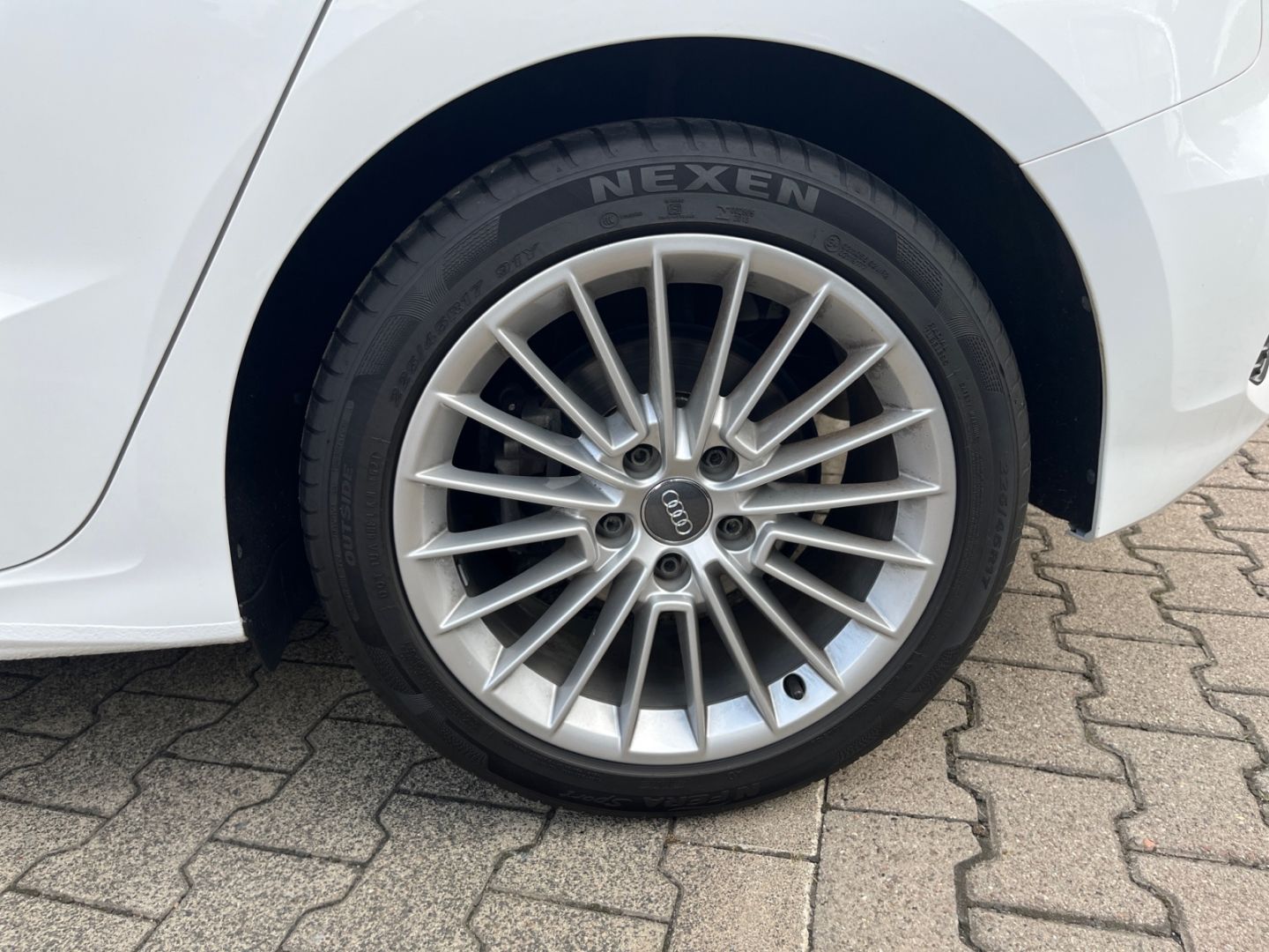 Audi A3 40 TFSI Sportback quattro - Samsaru's Car Outlet