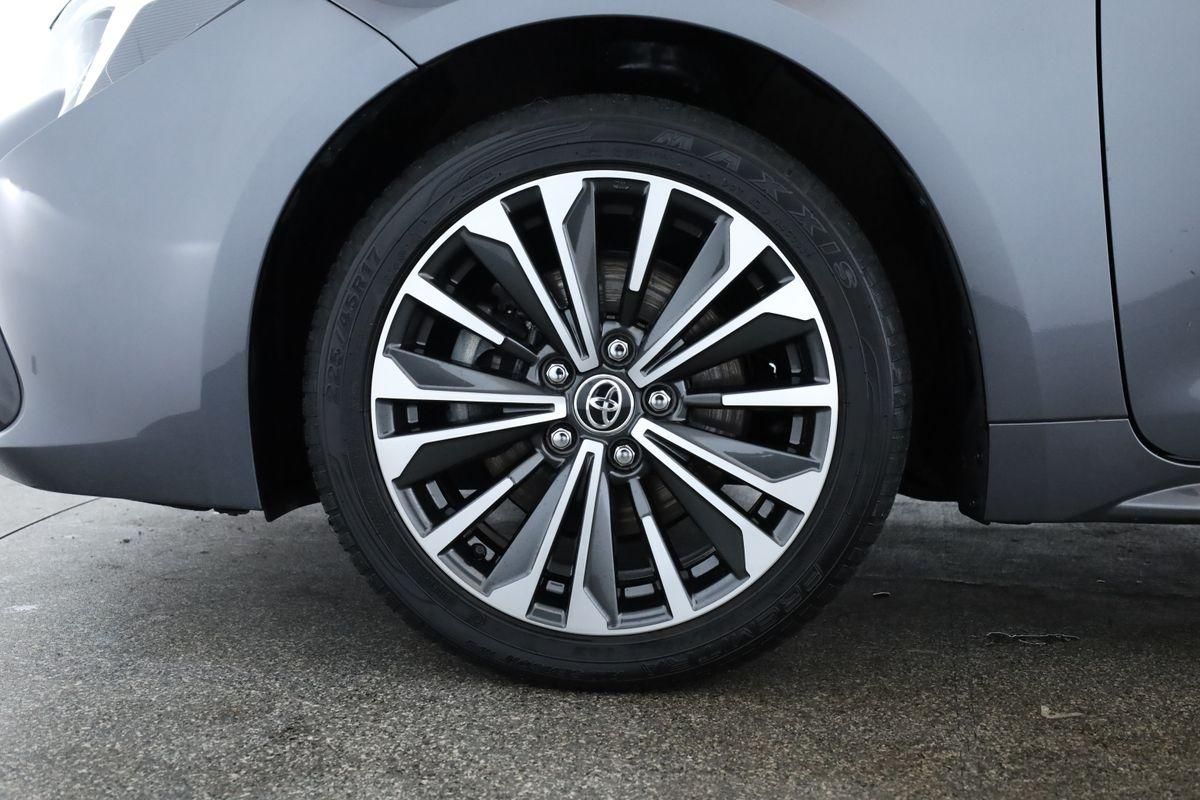 Toyota Corolla Touring Sports 2.0 CVT Team D Navi Kam