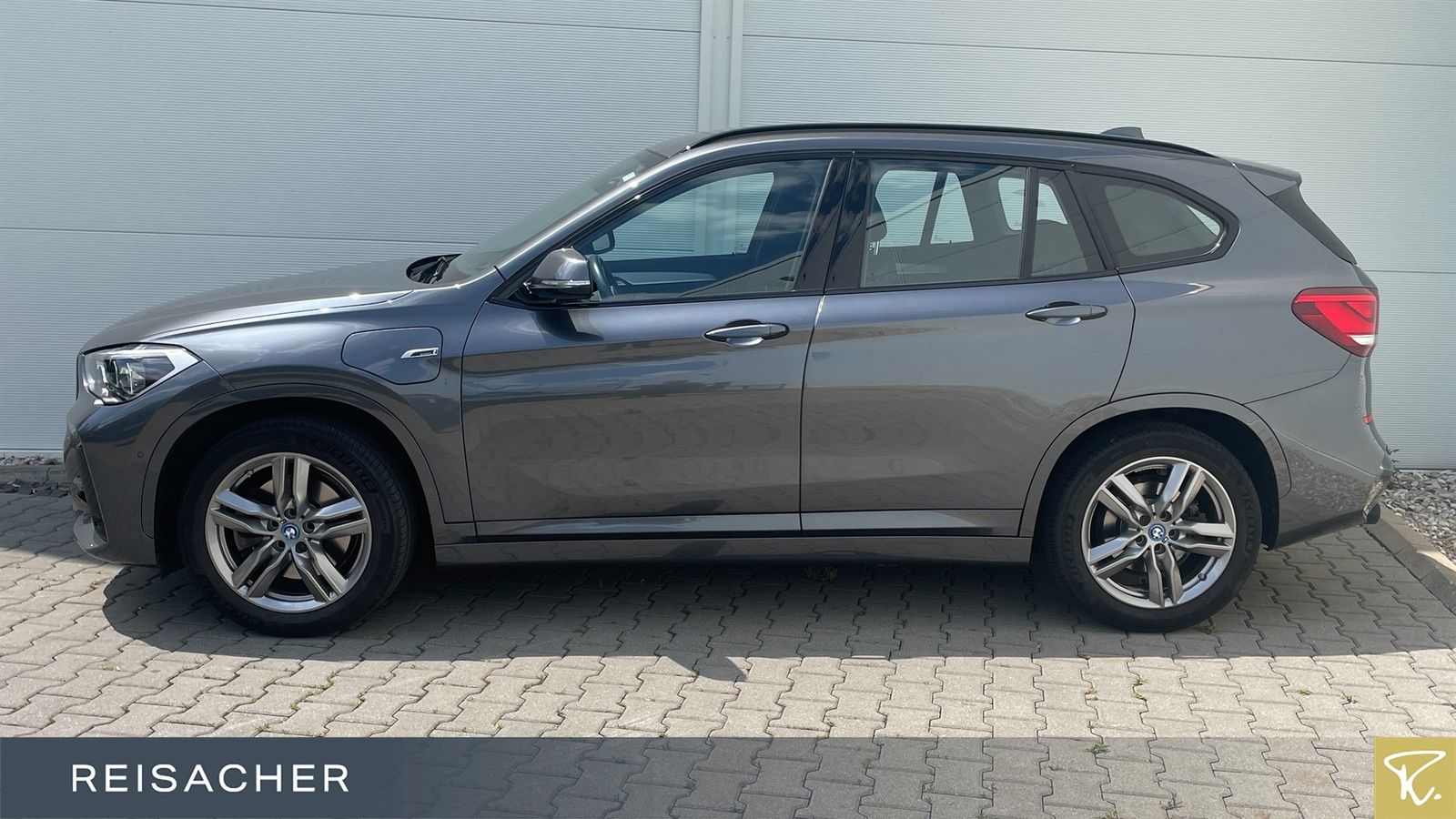 BMW X1 xDrive 25e M Sport - Samsaru's Car Outlet
