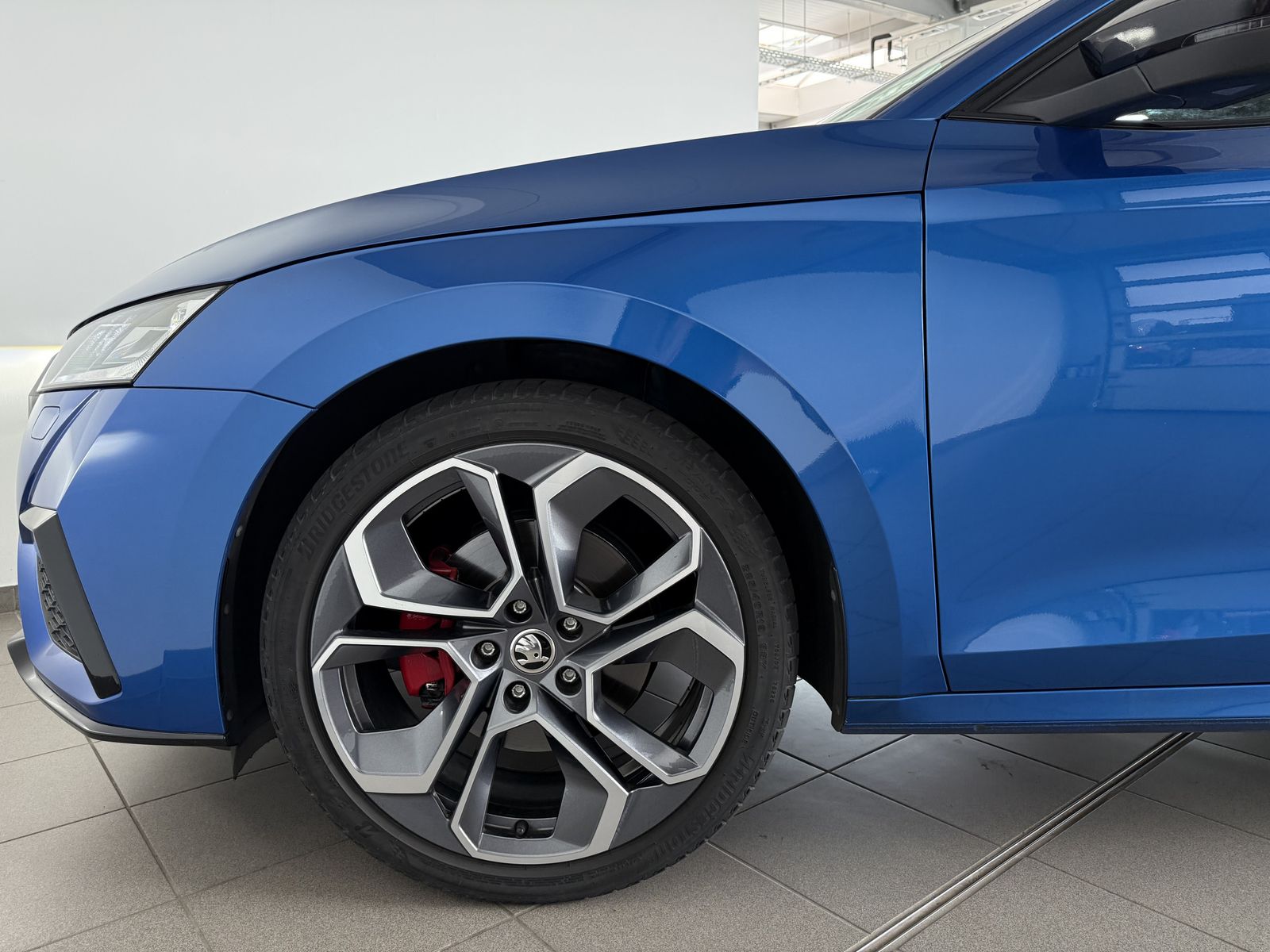 Skoda Octavia Combi RS - Samsaru's Car Outlet