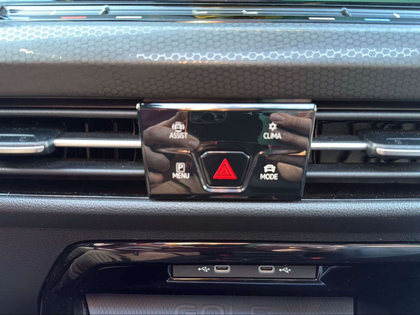 Volkswagen Golf VIII Lim. GTI Matrix | DCC | Pano | Harman