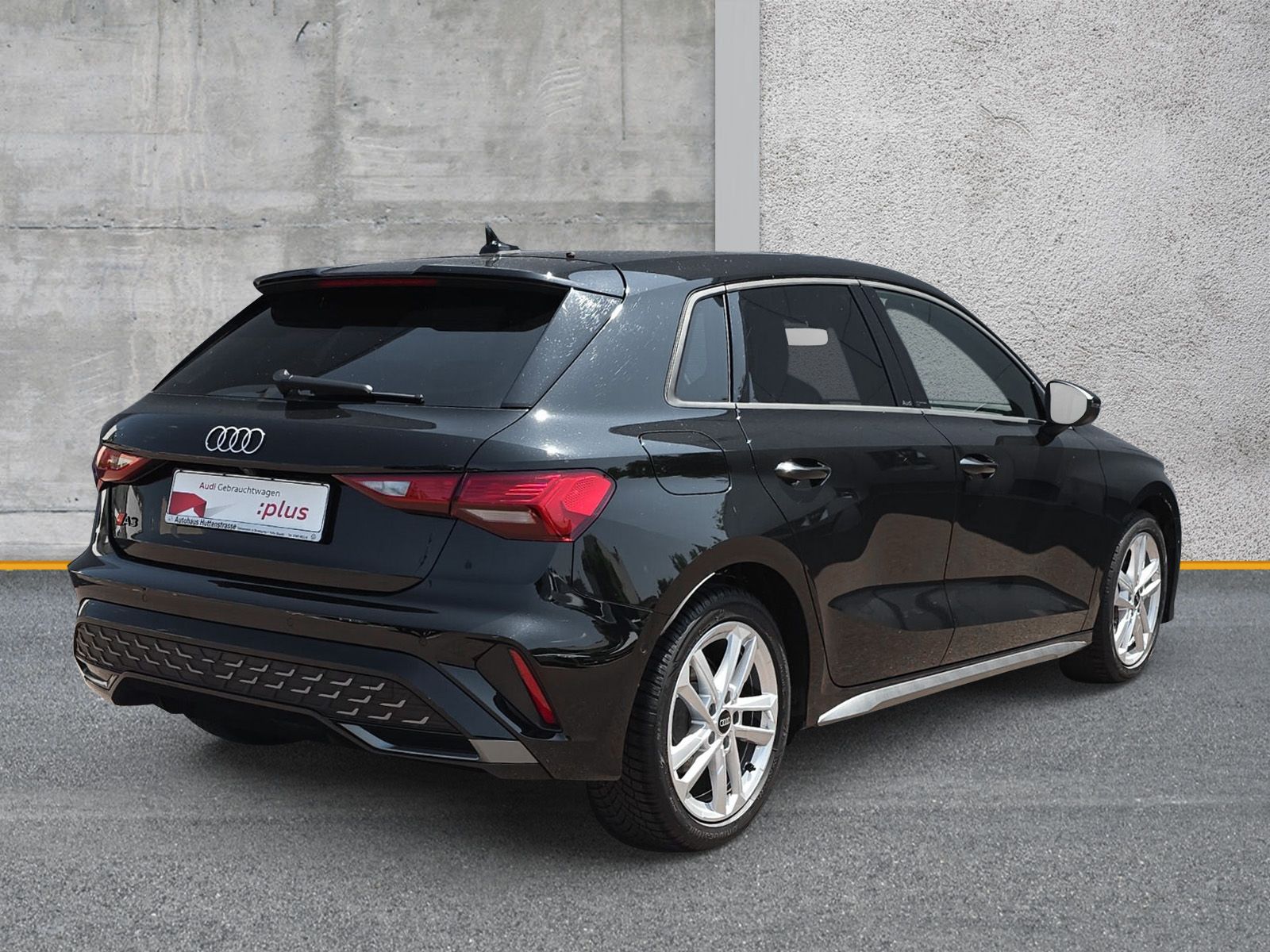 Audi A3 Sportback 35 TFSI S line - Samsaru's Car Outlet