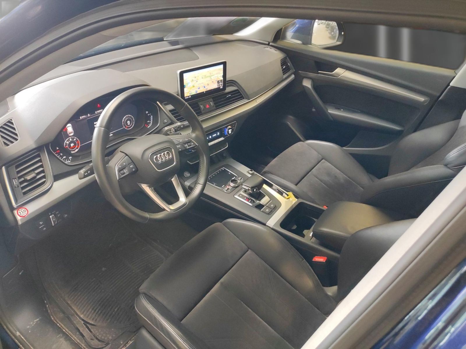 Audi Q5 35 TDI quattro S line S tronic - Samsaru's Car Outlet