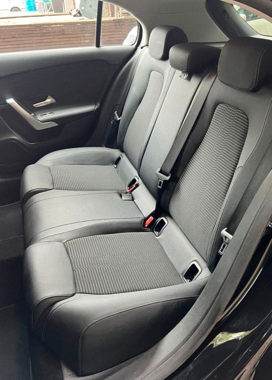 Mercedes-Benz A 200 4Matic - Samsaru's Car Outlet