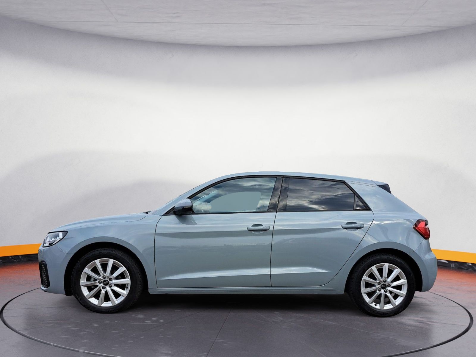 Audi A1 Sportback 25 TFSI S tronic - Samsaru's Car Outlet