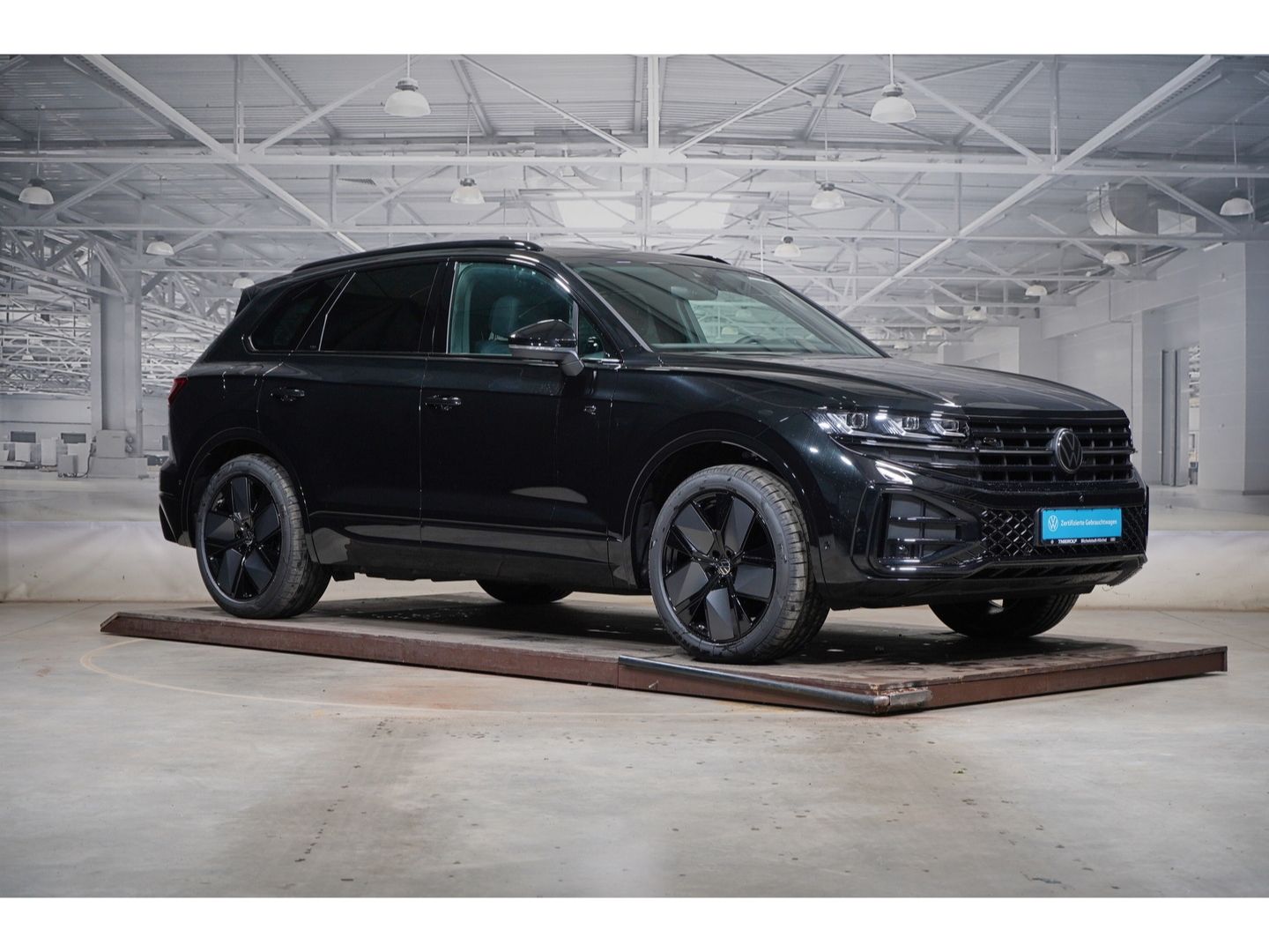 Volkswagen Touareg R-Line 3.0 TDI 360 Pano AHK