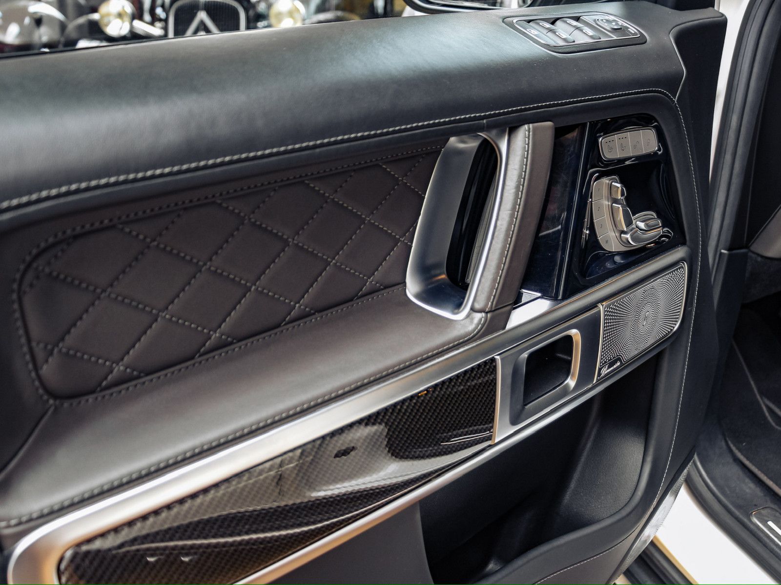 Mercedes-Benz G 63 AMG - Samsaru's Car Outlet