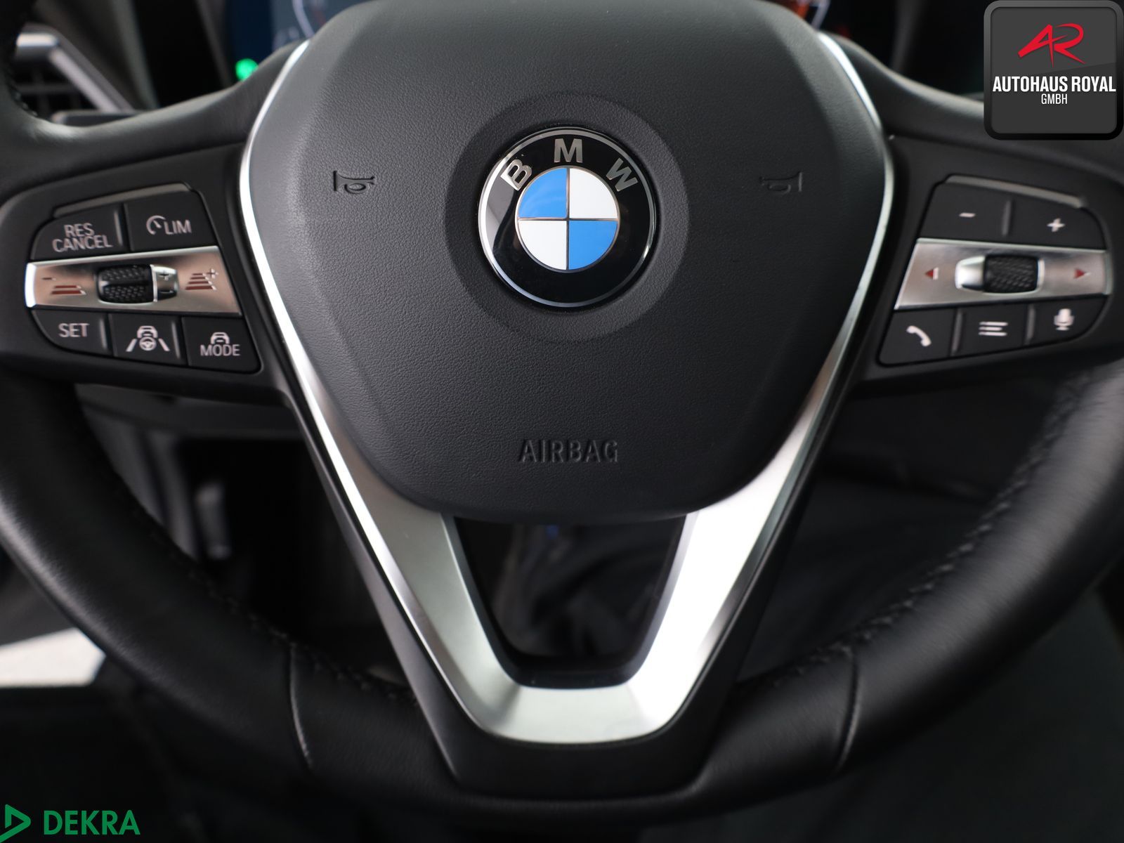 BMW 330 d xDrive SPORT LINE LASER,HUD,KAMERA,ACC,SH