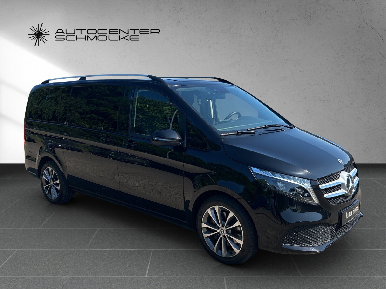 Mercedes-Benz V 220 d EDITION LANG - Samsaru's Car Outlet