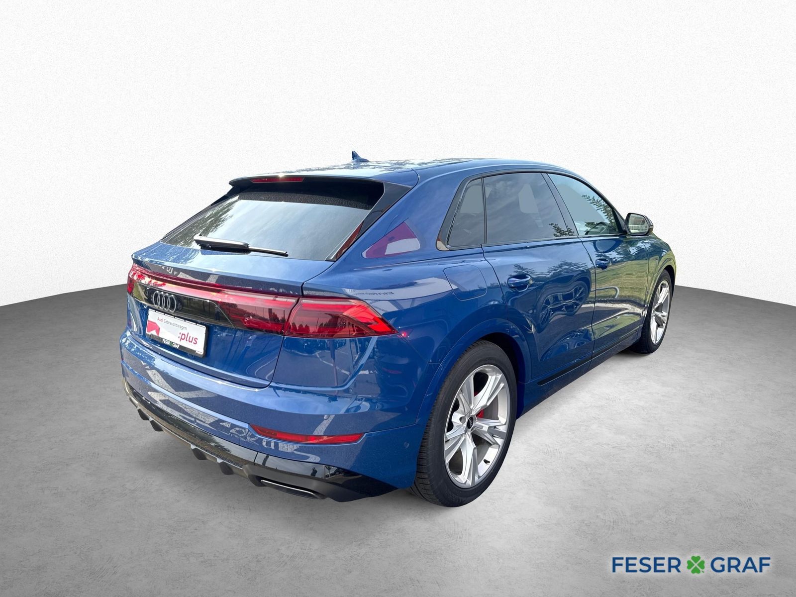 Audi Q8 SUV TFSI e 60 quattro - Samsaru's Car Outlet